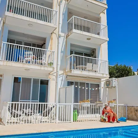 Apartment Sunny 3br With Balcony And Shared Pool , Wifi In Gozo *