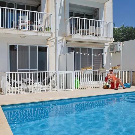 Sunny 3br With Balcony And Shared Pool , Wifi In Gozo